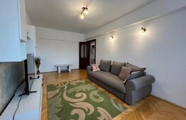 Apartament cu 3 camere, decomandat, 78 mp, zona Calea București-Piața Mare