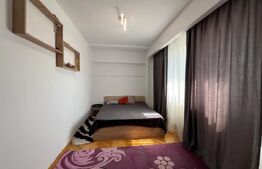 Apartament cu 3 camere, decomandat, 78 mp, zona Calea București-Piața Mare