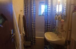 Apartament de 3 camere, decomandat, zona Profi central Valea rosie