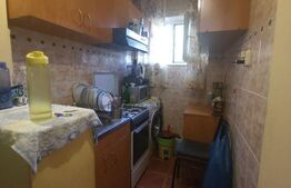 Apartament de 3 camere, decomandat, zona Profi central Valea rosie