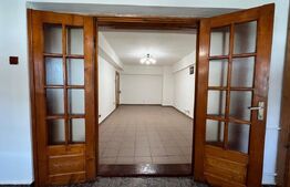 Apartament cu 3 camere, 90 mp, CT, pretabil spații de birouri/cabinet medical