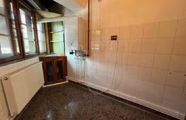 Apartament cu 3 camere, 90 mp, CT, pretabil spații de birouri/cabinet medical