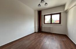 Apartament cu 3 camere, 90 mp, CT, pretabil spații de birouri/cabinet medical