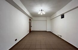 Apartament cu 3 camere, 90 mp, CT, pretabil spații de birouri/cabinet medical