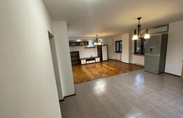 Apartament 4 camere, 98 mp,zona Hotel Andres