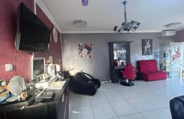 Spatiu comercial, 150 mp, salon de infrumusetare complet echipat