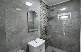 Casă pe parter, 3 dormitoare, 2 bucătării, 2 băi, 357 mp teren, Catargiu