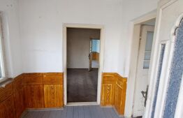 Casa renovabila sau demolabila, teren intravilan 585 mp, zona spitalului nr.1!