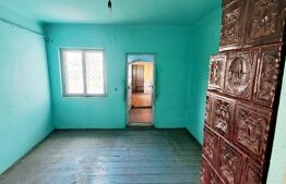 Casa renovabila sau demolabila, teren intravilan 585 mp, zona spitalului nr.1!