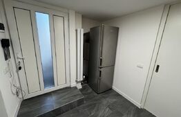 Apartament 2 camere, semidecomandat, curte 50mp Zona Casa Studentilor 