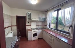 Casa 5 camere 190mp, curte cu pomi, zona Garlesti 