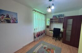 Casa 5 camere 190mp, curte cu pomi, zona Garlesti 