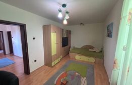 Casa 5 camere 190mp, curte cu pomi, zona Garlesti 
