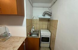 Apartament 3 camere semidecomandat etajul 1, in 1 mai zona SARA 