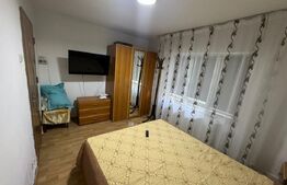 Apartament 3 camere semidecomandat etajul 1, in 1 mai zona SARA 