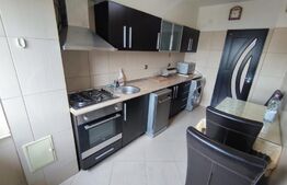 Apartament 3 camere decomandat, zona Centrul Vechi