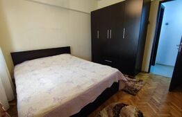 Apartament 3 camere decomandat, zona Centrul Vechi