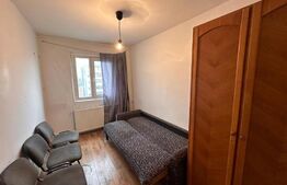 Apartament cu 3 camere, centrala termica, zona Craiovita
