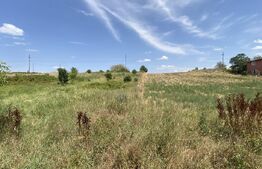 Teren intravilan, 2600 mp, deschidere 14,8 m, zona Isalnita