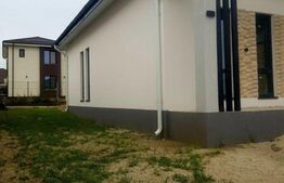 Casa 4 camere, 135mp, zona Carcea