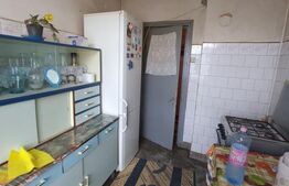 Apartament de 2 camere, semidecomandat, zona Scoala Nr. 23