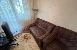 Apartament 4 camere, centrală termică, etaj 1, zona Consul