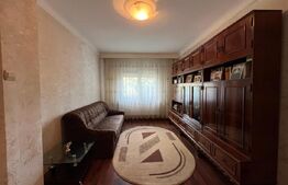 Apartament 4 camere, centrală termică, etaj 1, zona Consul