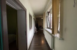 Proprietate centrala, 2 case, 240 mp utili, 320 mp teren