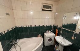 Proprietate centrala, 2 case, 240 mp utili, 320 mp teren