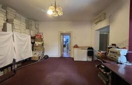 Proprietate centrala, 2 case, 240 mp utili, 320 mp teren