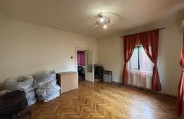 Proprietate centrala, 2 case, 240 mp utili, 320 mp teren