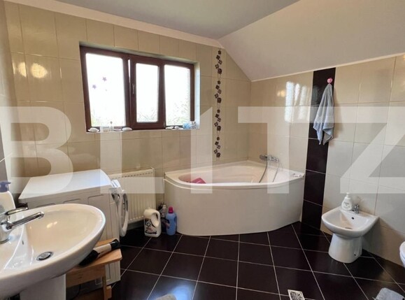 Casa de închiriat 4 camere Calea Bucuresti - 155078CI | BLITZ Craiova | Poza4