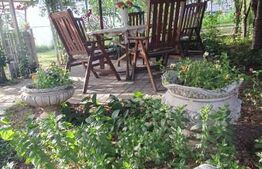 Casa zona Calea Bucuresti, 114 mp utili pe un teren de 1008 mp