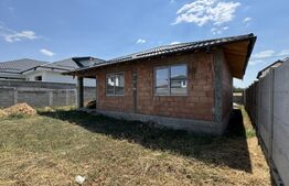 Casă pe parter semifinisată, 99 mpu/136 mpc, 454 mp teren, zona Ford