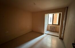 Apartament de 3 camere, decomandat, zona Institut