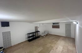 Casa cu 3 camere, curte 500 mp, zona Hanul cu Ponei