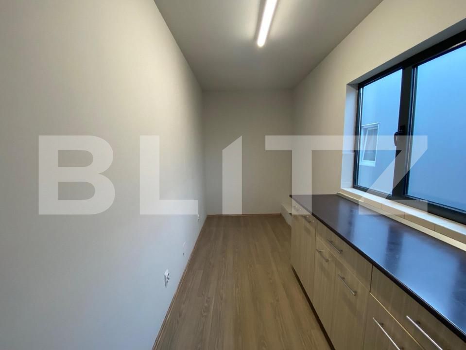 Spațiu birouri de închiriat Calea Severinului - 155780SIB | BLITZ Craiova | Poza12