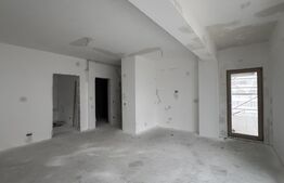 Garsonieră decomandată la cheie, 46 mp, et. 3, zona Consul