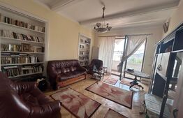 Casa boiereasca, 200 mp, centrala termica proprie, zona centrala