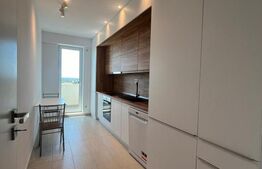 Prima închiriere: Apartament cu 2 camere, parcare privată, President Residence