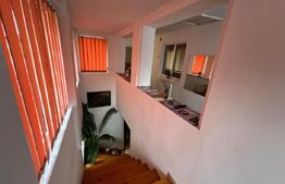 Casa, 4 camere, 400mp, zona Parc 