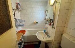 Apartament, 3 camere decomandate, 72 m, Craiovita Noua, zona Segarcea 