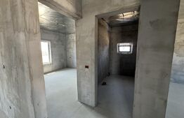 Casa Selgros parter 103 mp utili la alb