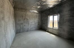 Casa Selgros parter 103 mp utili la alb