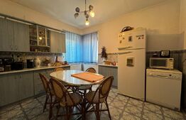 Casă P+1, 250mp utili, 589 mp teren, zona 1 Mai