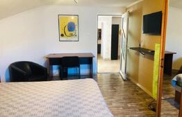 Apartament modern, 3 camere, 120 mp, curte proprie, loc de parcare privat