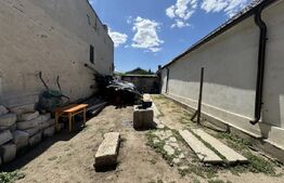 Casa semicentrală renovată, 352 mp teren 