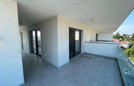 Apartament 3 camere open space, in zona Piata Chiriac - 140 mp