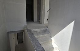 Casa tip duplex 80 mp cu etaj in zona Agronomie/Stadion