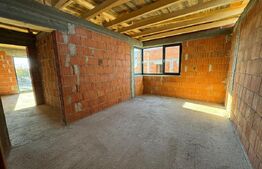 Casa 4 camere, 169 mp, teren, 330 mp, Bariera Valcii - Bulevardul Carpenului